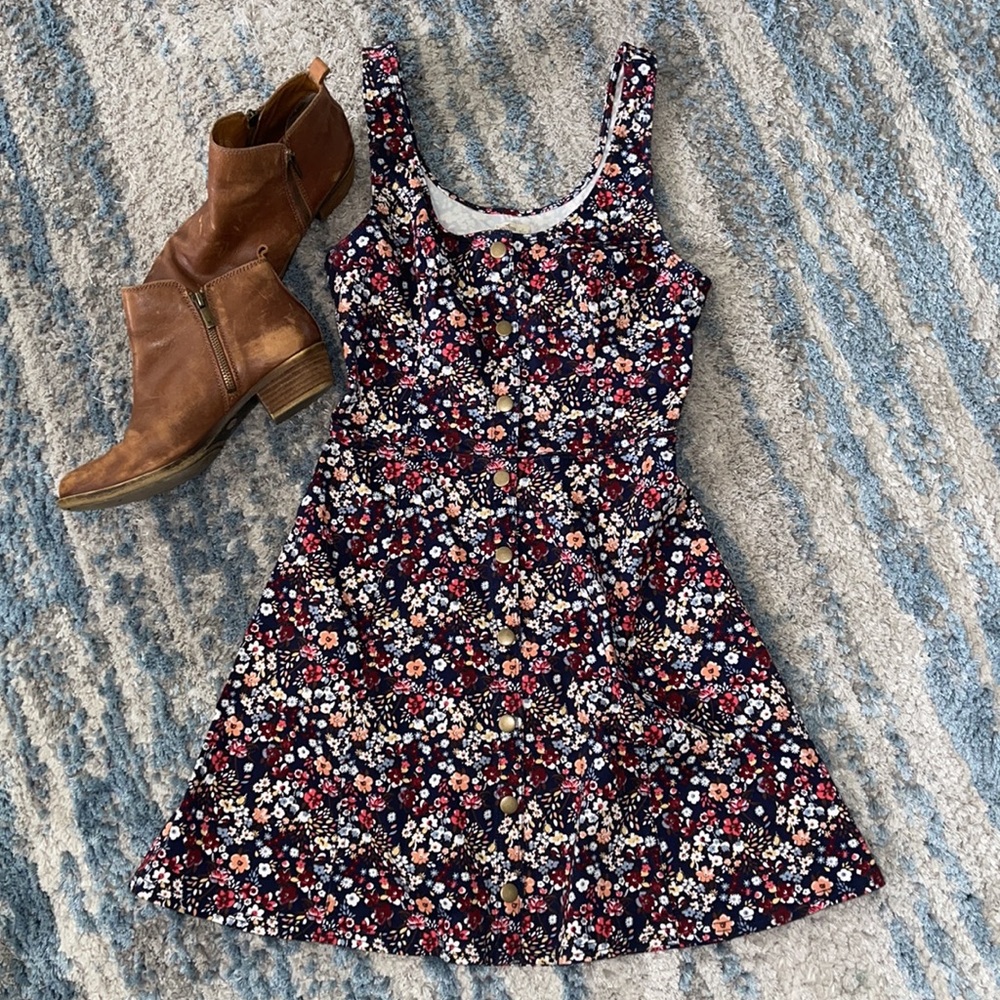 NWT Hollister snap front sleeveless dress - 0